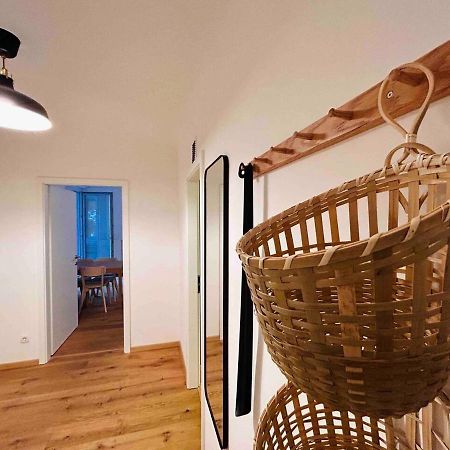 Urbaner Charme: Stilvolles Wohnen Im Herzen Wiens Εξωτερικό φωτογραφία